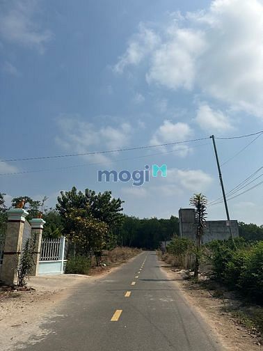 Hình ảnh Bán gấp mảnh vườn 1000m2, gần trường học Trừ Văn Thố