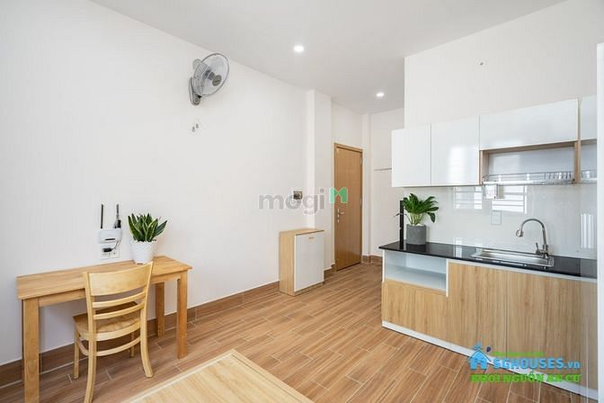 Hình ảnh Studio Lạc Long Quân giữa chợ Tân Bình và 7 hiền gần Nhà Thờ Phú Trung