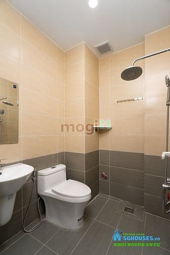 Hình ảnh Studio Lạc Long Quân giữa chợ Tân Bình và 7 hiền gần Nhà Thờ Phú Trung