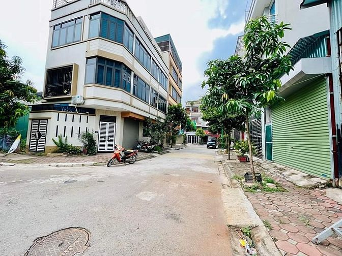 Hình ảnh Lô đất phân lô Linh Đàm - MT 5m vỉa hè - ô tô - kinh doanh