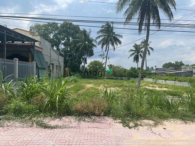 Hình ảnh cần sang gấp mảnh đất có thổ cư có thể xây dựng ỏ liền có thổ cư shr