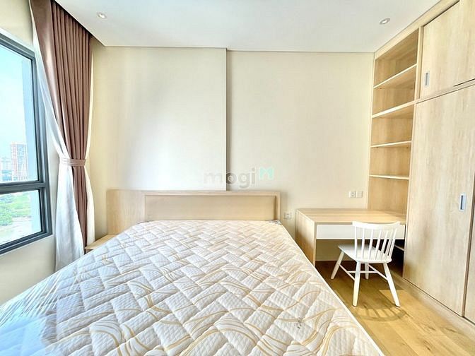 Hình ảnh Đảo Kim Cương - Phòng ngủ sang trọng, view hồ bơi yên tĩnh, bao phí.