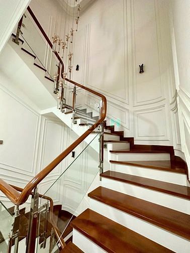 Hình ảnh Cho thuê Biệt thự Đơn lập khu Mỹ Văn Pmh Q7 hcm