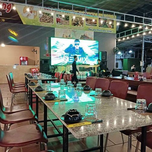 Hình ảnh Cho Thuê MB Quán Nhậu Bờ Sông 2500m2 Nguyễn Duy Trinh Q9 Tặng Full Đồ