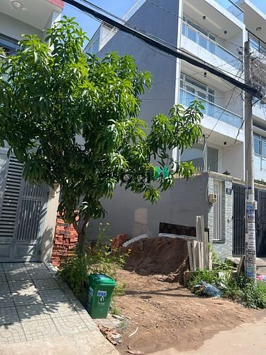 Hình ảnh Chỉ có duy nhất 1 nền 90m2/2tỷ2, SHR , Đ.Chu Văn An - P. 26-Bình Thạnh