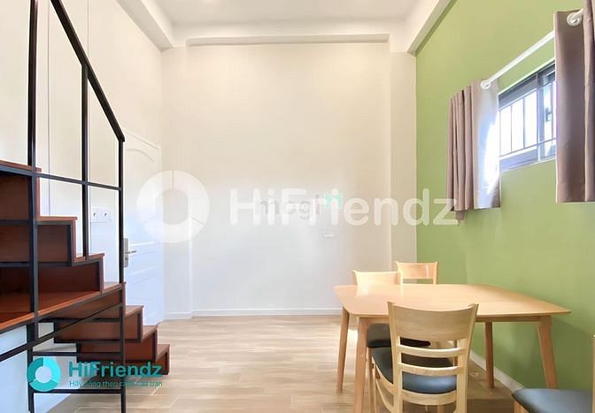 Hình ảnh Gác cao ở 3-4 bạn full nội thất.Hifriendz hỗ trợ cọc