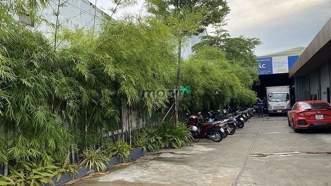 Hình ảnh Cho thuê kho + văn phòng 1800m2 03 mt đường An Dương Vương, Q Bình Tân