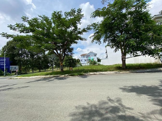 Hình ảnh Bán đất biệt thự Villa Thủ Thiêm MT đường Sử Hy Nhan 115triệu/m DT 968
