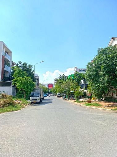 Hình ảnh Hàng VIP - Lô đất nền biệt thự KDC Nam Long , P.Tân Thuận Đông , Q7