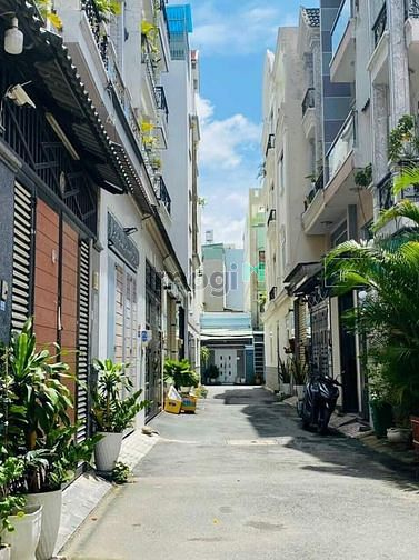 Hình ảnh SANG TÊN GẤP nhà quận Tân Bình,54m2,1t2l,3pn,4nvs,1ty391,sổ riêng,hxh