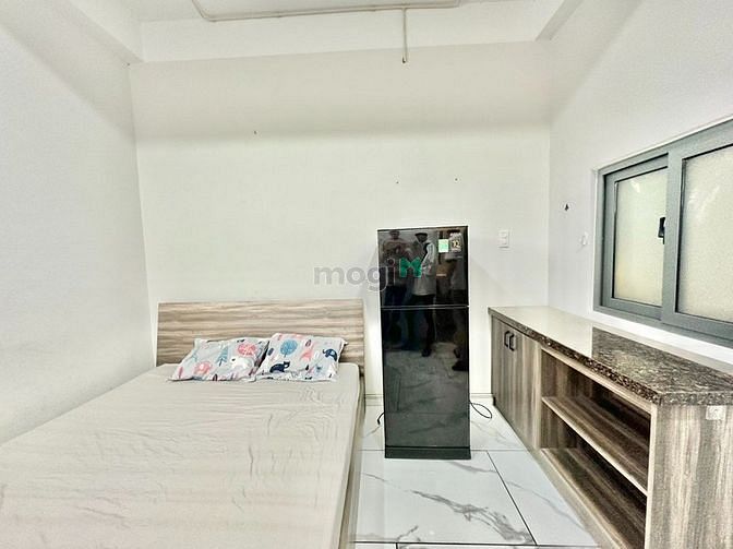 Hình ảnh Phòng 20m2, kệ bếp, full nội thất, thang máy, tự do 24/24