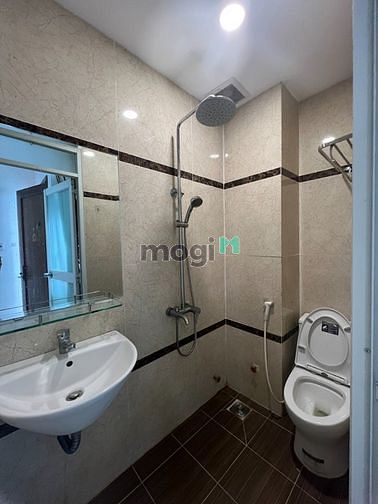Hình ảnh Căn Hộ Cửa Sổ Siêu Thoáng Có Hầm Xe Bảo Vệ 24/24