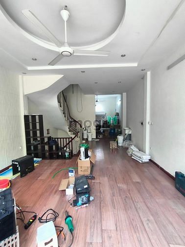 Hình ảnh Bán nhà phân lô Hoàng Quốc Việt 55m2 - 5 tầng - mt 5m - giá 16,8 tỷ