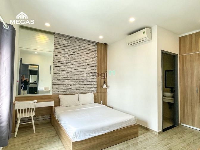 Hình ảnh Cho thuê căn 2 phòng ngủ 2WC bao phí, tiện ích, gần chợ Thảo Điền