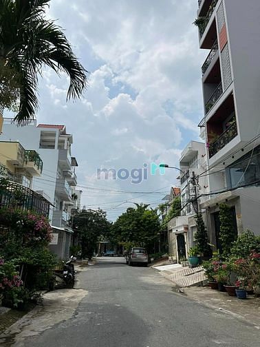 Hình ảnh 🏡🌳🌞 Ngôi Nhà Mơ Ước - Mặt Tiền Đường Số Q7 🌞🌳🏡