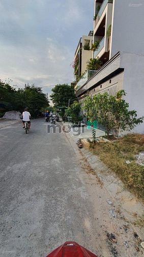 Hình ảnh Bán gấp lô đất đường Nguyễn Thị Tú gần chợ Bình Thành, Bình Tân.