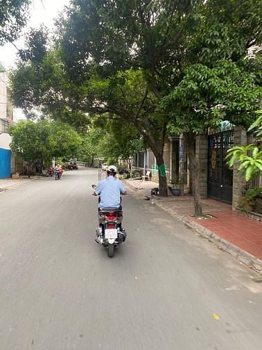 Hình ảnh Cần bán lô đất mặt tiền Cao Bá Quát ,quận 1 nằm liền kề nhà hát