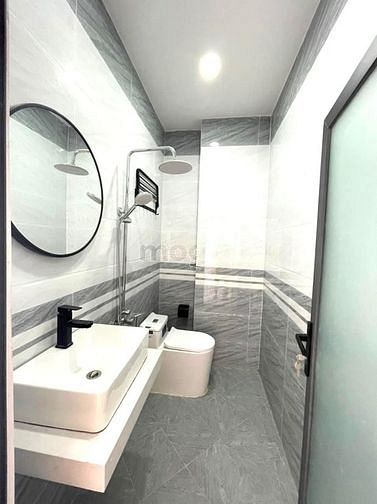 Hình ảnh Phòng Ban Công Full Nội Thất Mặt Tiền Hẻm Liên Khu 4 - 5