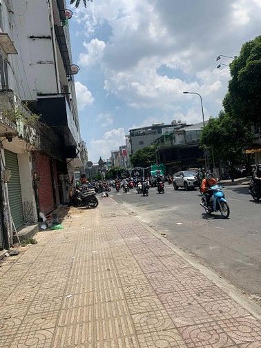Hình ảnh Bán Khuông đất hiếm Ngang lên tới 11m MT Điện Biên Phủ P.Đa Kao Q.1