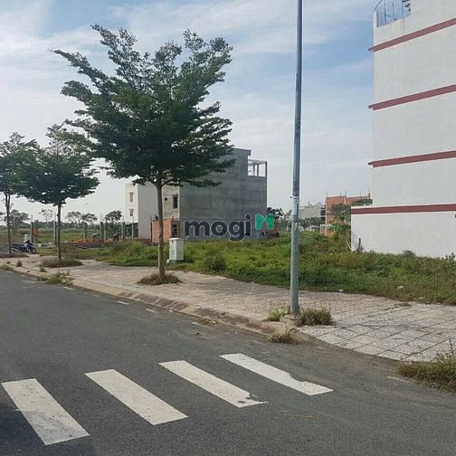 Hình ảnh Không có lô thứ 2 chỉ 2tỷ1 ngay đường Trường Thọ,Thủ Đức,80m2/2tỷ1.SHR