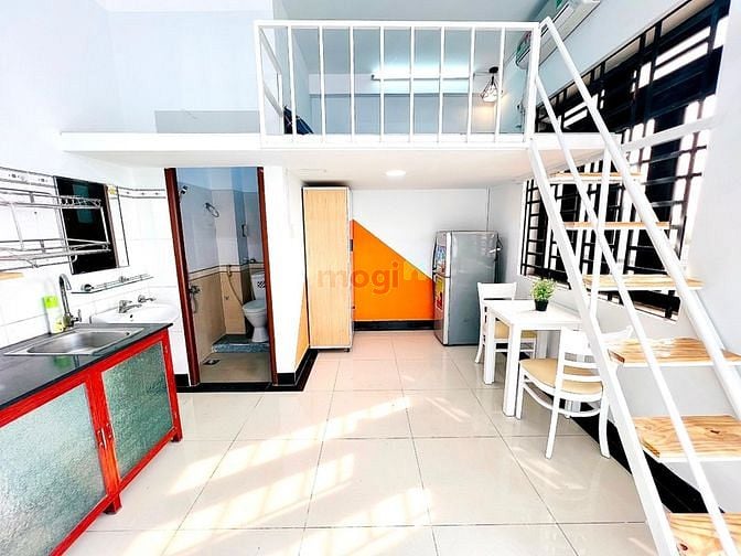 Hình ảnh Cho Thuê CHDV Rộng 30m2 Có Bancol Đầy Đủ Nội Thất Giá Sinh Viên