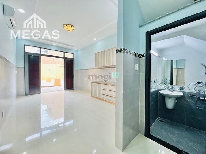 Hình ảnh Cho Thuê Nhà 2PN 3WC Mới Xây Ngay Aeon Bình Tân