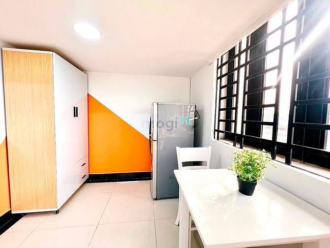 Hình ảnh Cho Thuê CHDV Rộng 30m2 Có Bancol Đầy Đủ Nội Thất Giá Sinh Viên