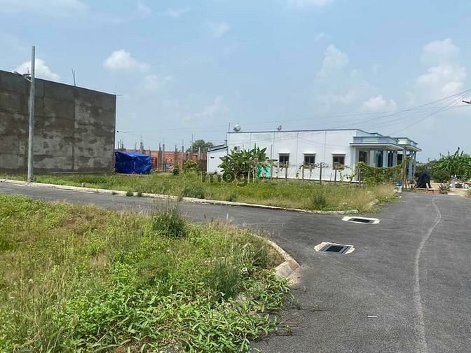 Hình ảnh Sang nhượng đất KDC 13A Hồng Quang, Bình Chánh,giá 2,2tỷ/80m2.