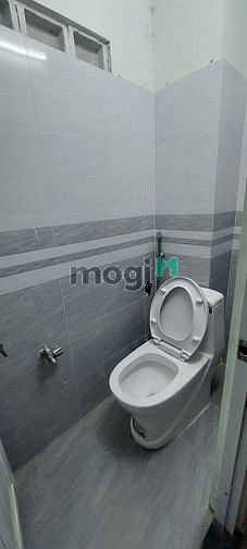 Hình ảnh Mặt tiền kinh doanh sầm suất, 4 tầng, Tên Lửa Bình Tân, chỉ 2 tỷ 950