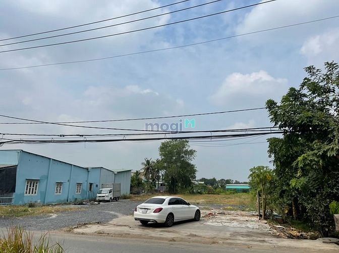 Hình ảnh Cho Thuê 1500m Đất Bãi Xe Đã San Lấp An Phú Đông 25 Q12