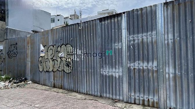 Hình ảnh Sở hữu ngay nền đất 70m² ở đường Hoàng Sa, Quận 3. SHR