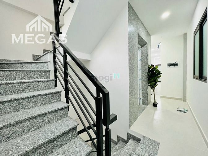 Hình ảnh Cho Thuê Căn Hộ Ban Công Full Nội Thất Gần ĐH Văn Hiến - Âu Cơ