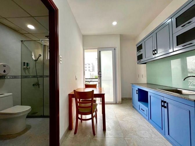 Hình ảnh 1PN 40M2 Bancol riêng Full NT Ở được 3 người, giáp Phú Nhuận Sân Bay
