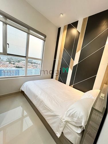 Hình ảnh Cho thuê nhanh sunrise city view 2 pn giá 12tr/thang ntcb