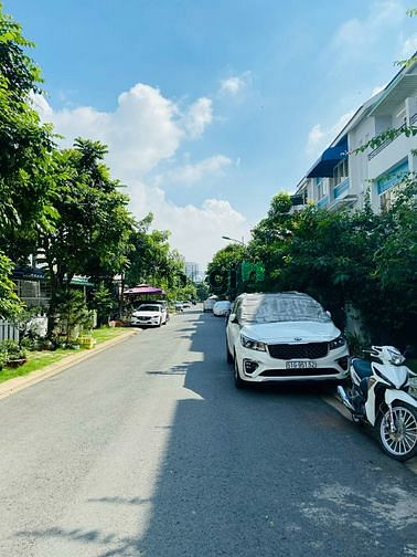 Hình ảnh Nhà mới đẹp 3PN - full nội thất Mega Ruby Khang Điền - trục chính 20m