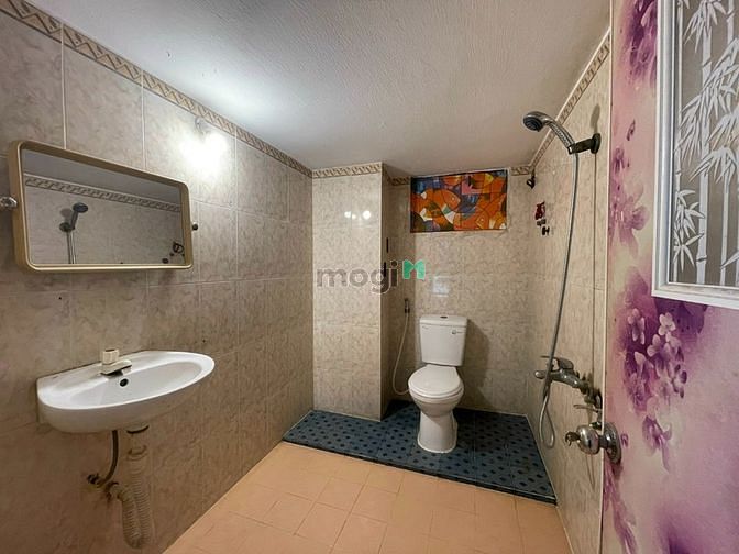 Hình ảnh Cho thuê nhà 3 tầng mặt tiền Bùi Thị Xuân gần ngay Trần Hưng Đạo