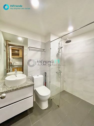 Hình ảnh Trống Sẵn STUDIO Full Nội Thất Trần Não - Chỉ Tính Tiền Điện