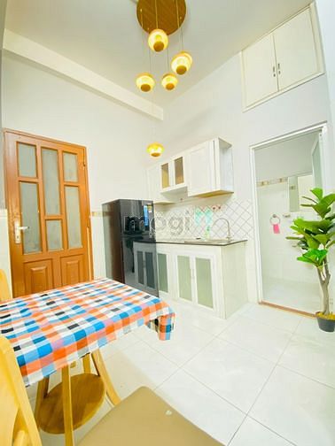 Hình ảnh Cho thuê 2PN 50m2 Full NT, Ban Công, Thang Máy, Bảo vệ 24/7 giá 10Tr