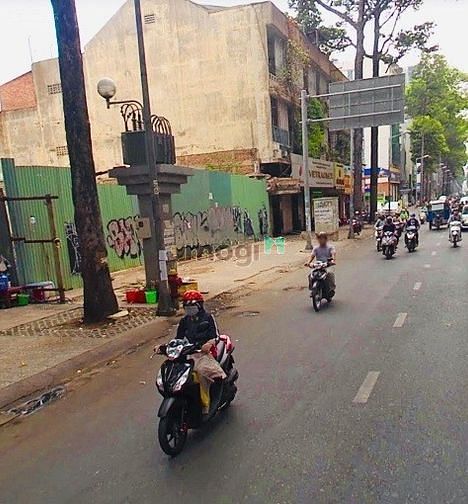 Hình ảnh Chỉ có 1! nền đẹp Trần Hưng Đạo, Quận 5. 70m²/2tỷ1. SHR