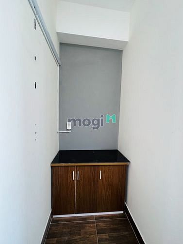 Hình ảnh Căn Hộ Ban Công View Bao Đẹp Gần Công Viên Làng Hoa
