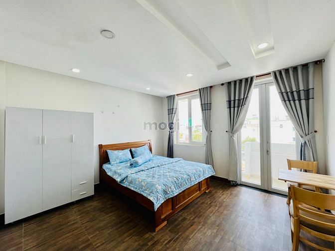 Hình ảnh Căn Hộ Ban Công View Bao Đẹp Gần Công Viên Làng Hoa