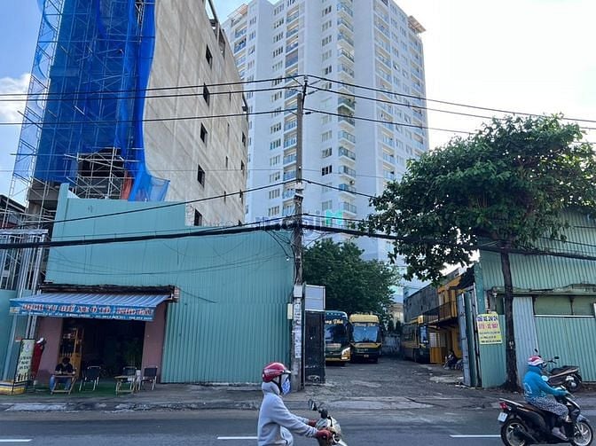 Hình ảnh Bán Khuông đất đẹp XD được 2 hầm 12 đến 21 lầu Q,Bình Thạnh chỉ 135TỶ