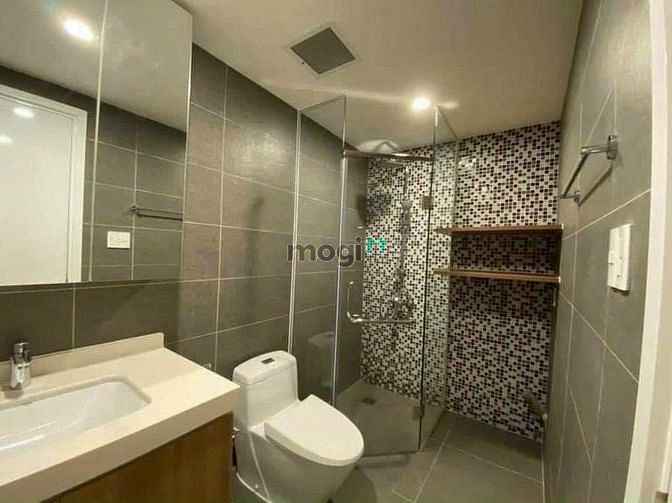 Hình ảnh Cho thuê Republic plaza 50m2,1PN,1WC, Giá 13tr/th