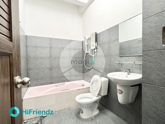 Hình ảnh 2PN full nội thất cửa sổ trời _ ngay UBND Q6_Phạm Văn Chí
