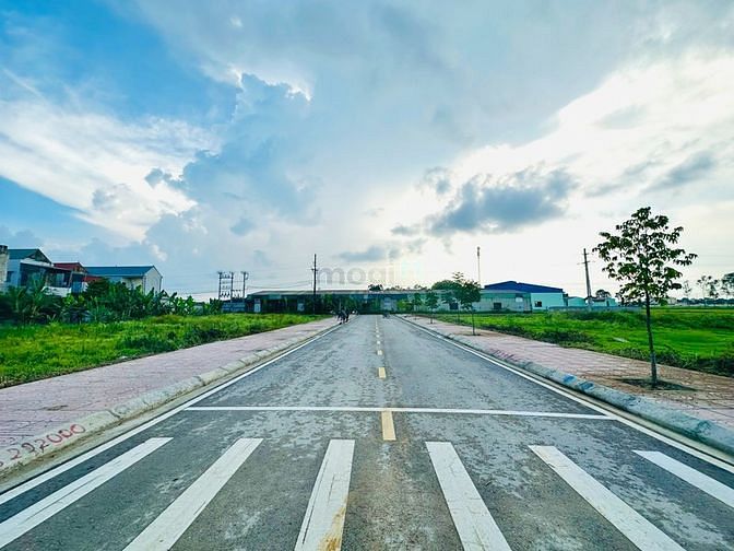 Hình ảnh Bán gấp đất nền thị trấn Tân Phong ,Quảng Xương