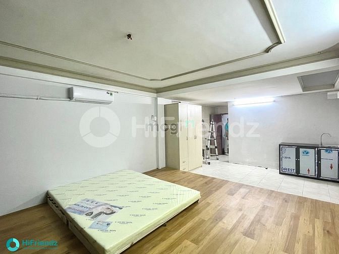 Hình ảnh Chdv full nội thất cửa sổ-ban công thoáng mát gần Q5