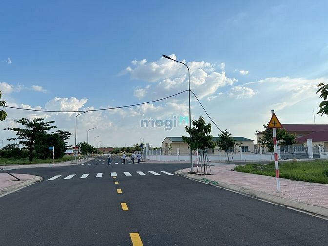 Hình ảnh Cần Bán Đất Gần TTHC Bàu Bàng, 1ty550/100m2
