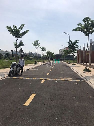 Hình ảnh Bán 50 lô đất 100m2, Đ. Trương Văn Bang, Thạnh Mỹ Lợi, Quận 2, 2tỷ550