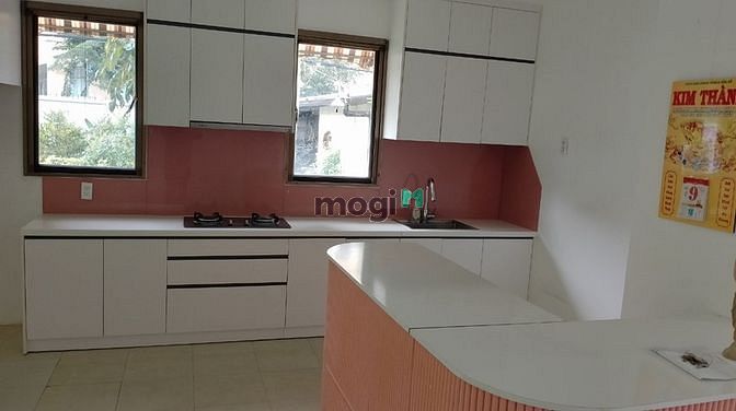 Hình ảnh Cho thuê biệt thự sân vườn hồ bơi có bảo vệ 24/24