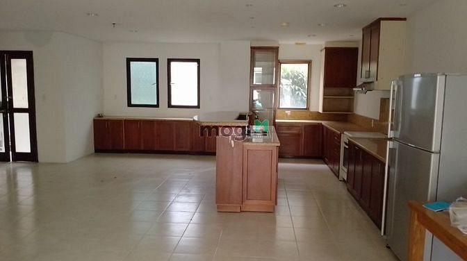 Hình ảnh Cho thuê biệt thự sân vườn hồ bơi có bảo vệ 24/24